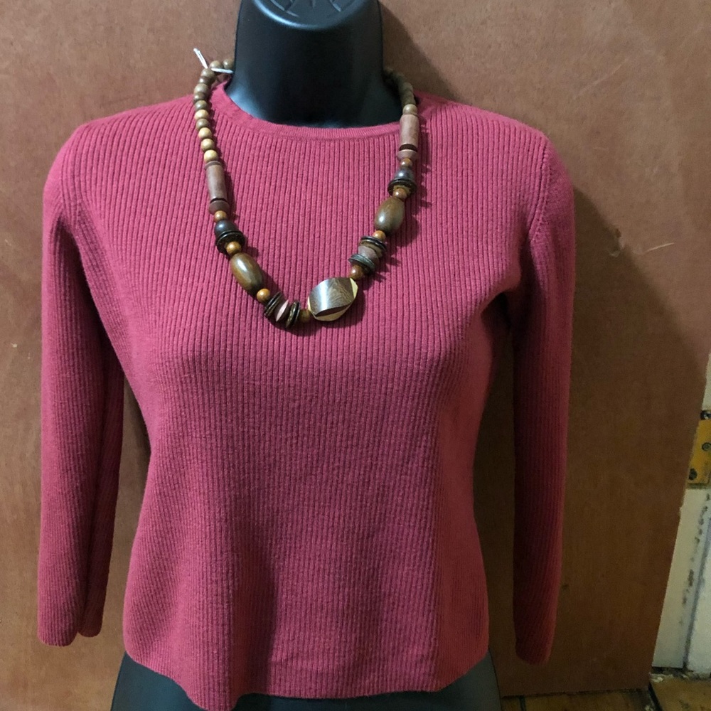 Ann Taylor 100% Merino Wool Rose Sweater Size- M